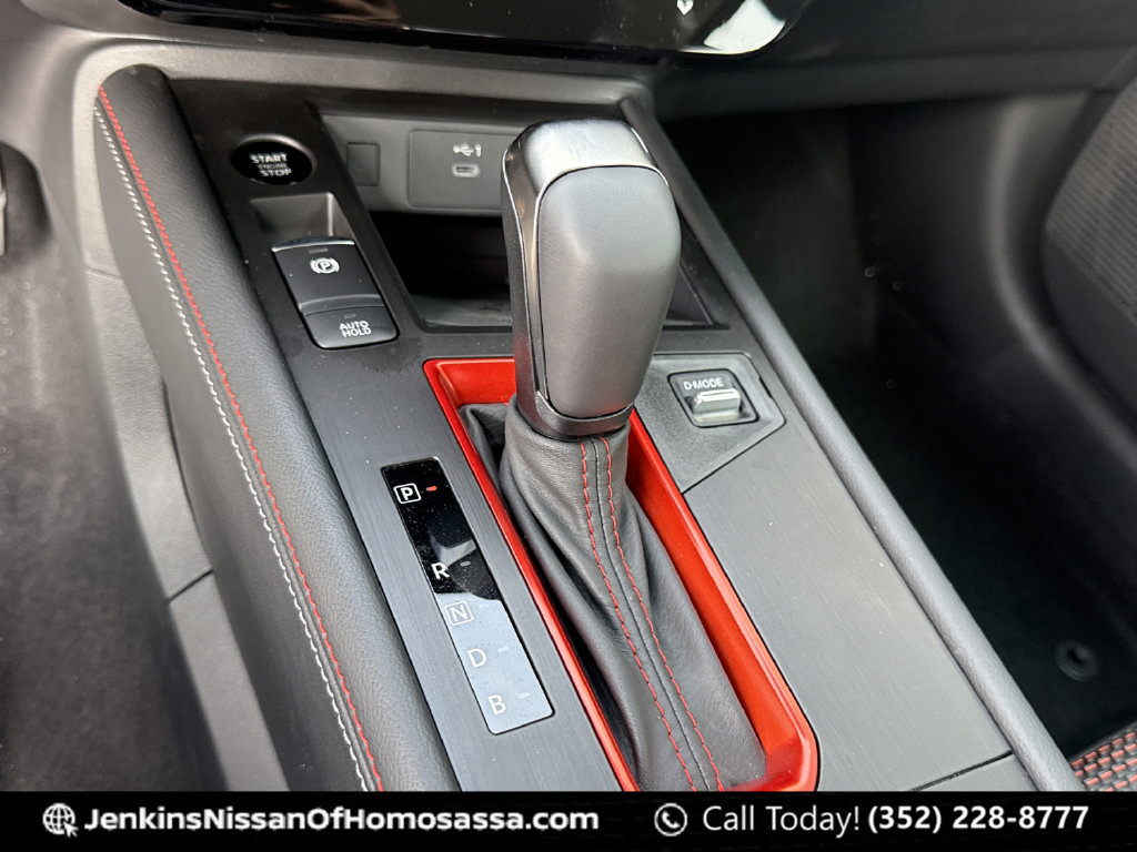 New 2026 Nissan Kicks SR AWD/4WD image 18