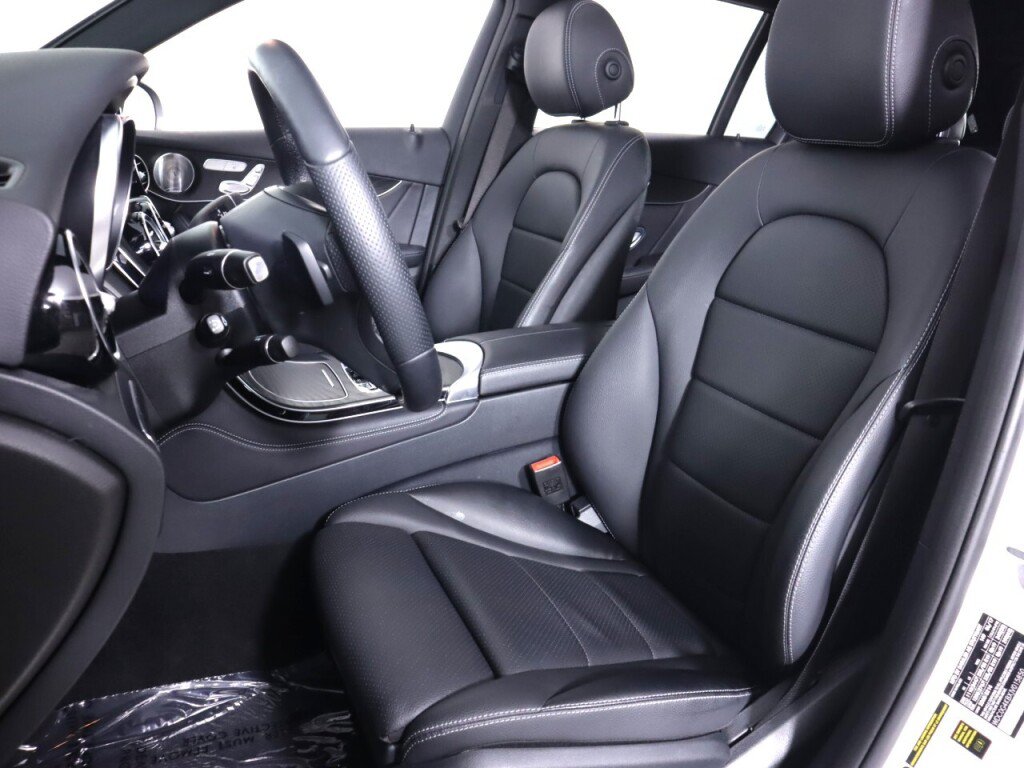 Used 2018 Mercedes-Benz GLC 300 4MATIC image 30
