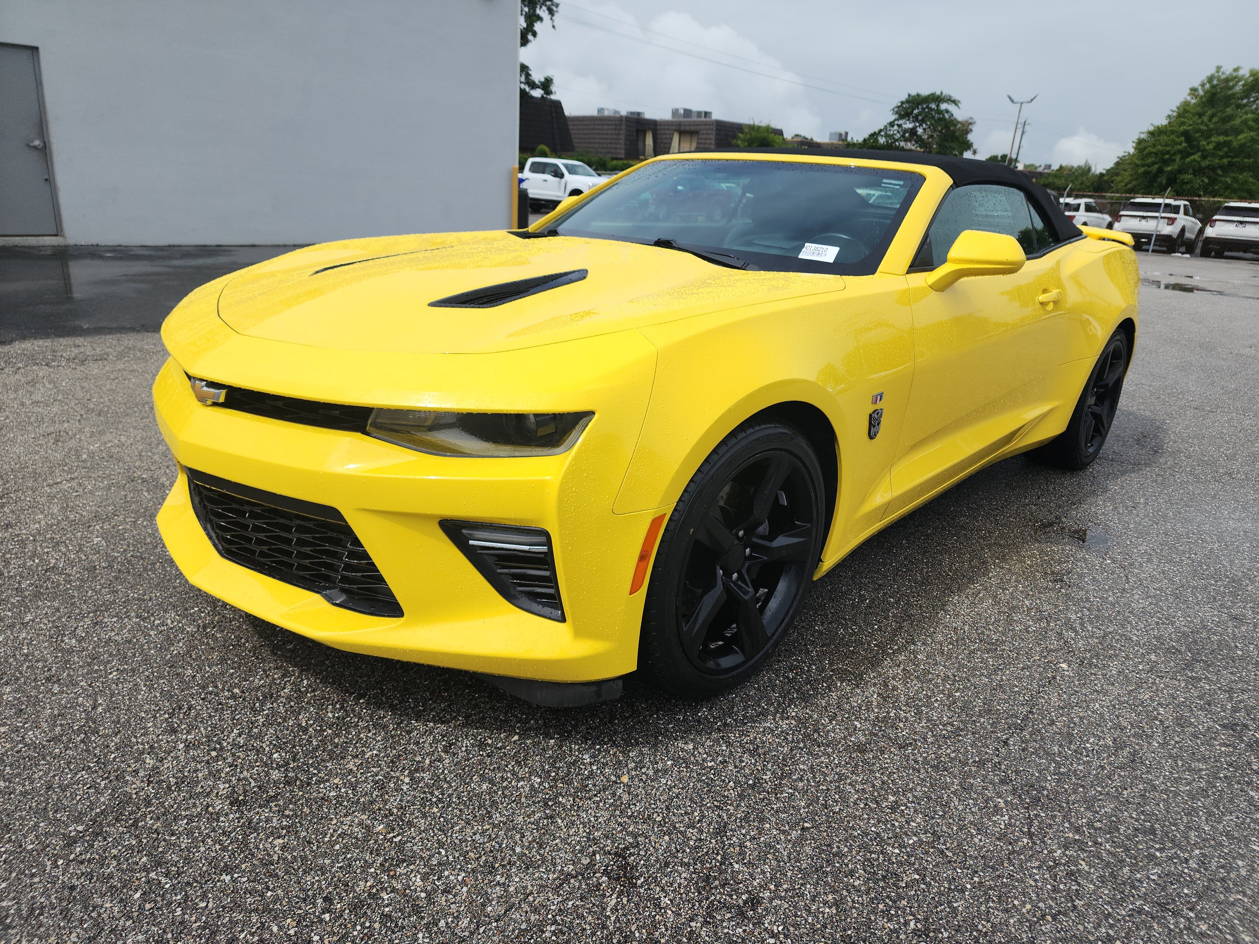 Used 2017 Chevrolet Camaro SS image 1