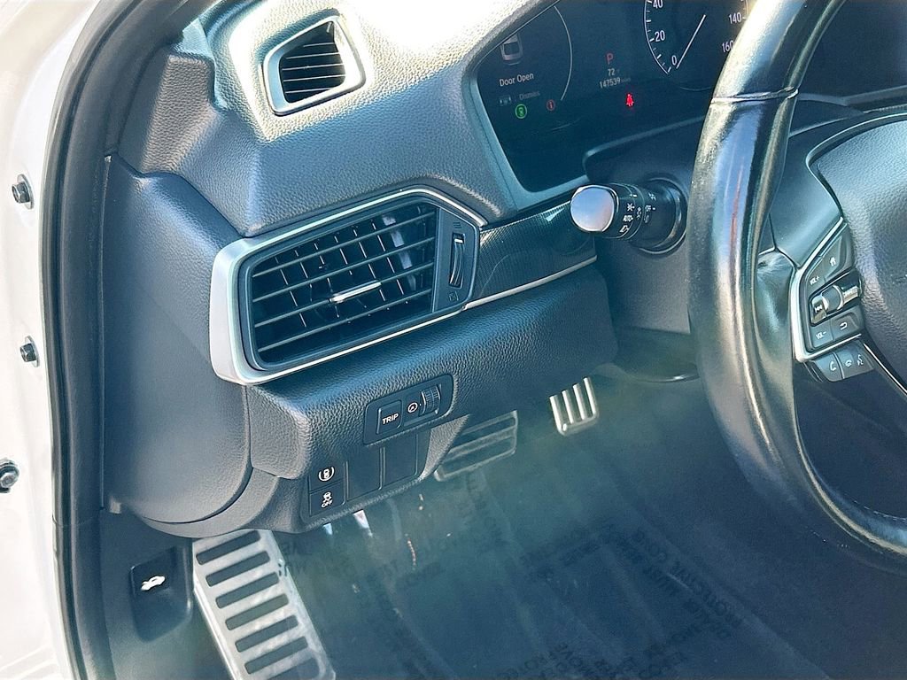 Used 2019 Honda Accord Sport image 10