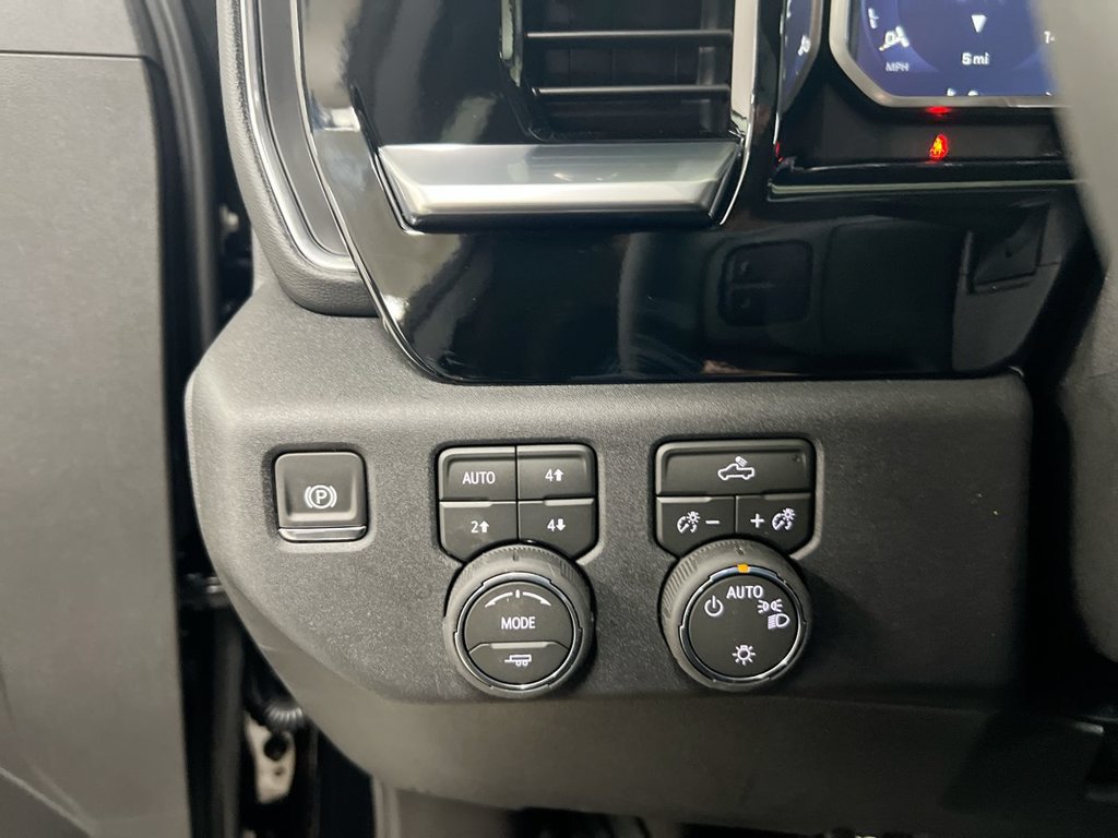 New 2026 Chevrolet Silverado 1500 LT w/ Z71 Off-Road Package AWD/4WD image 19