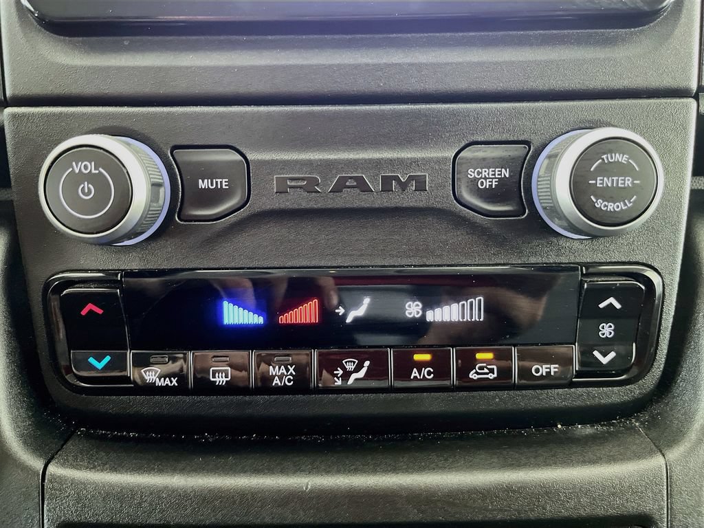 Used 2024 RAM ProMaster 2500 w/ Quick Order Package 22G SLT FWD image 16