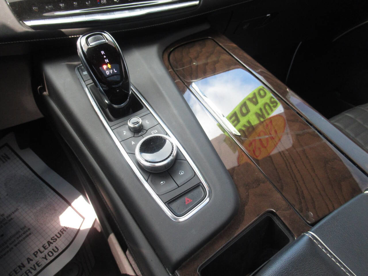 Used 2024 Cadillac Escalade Sport Platinum w/ LPO, Floor Liner Package image 38