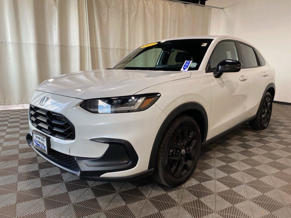 Certified 2023 Honda HR-V Sport image 3