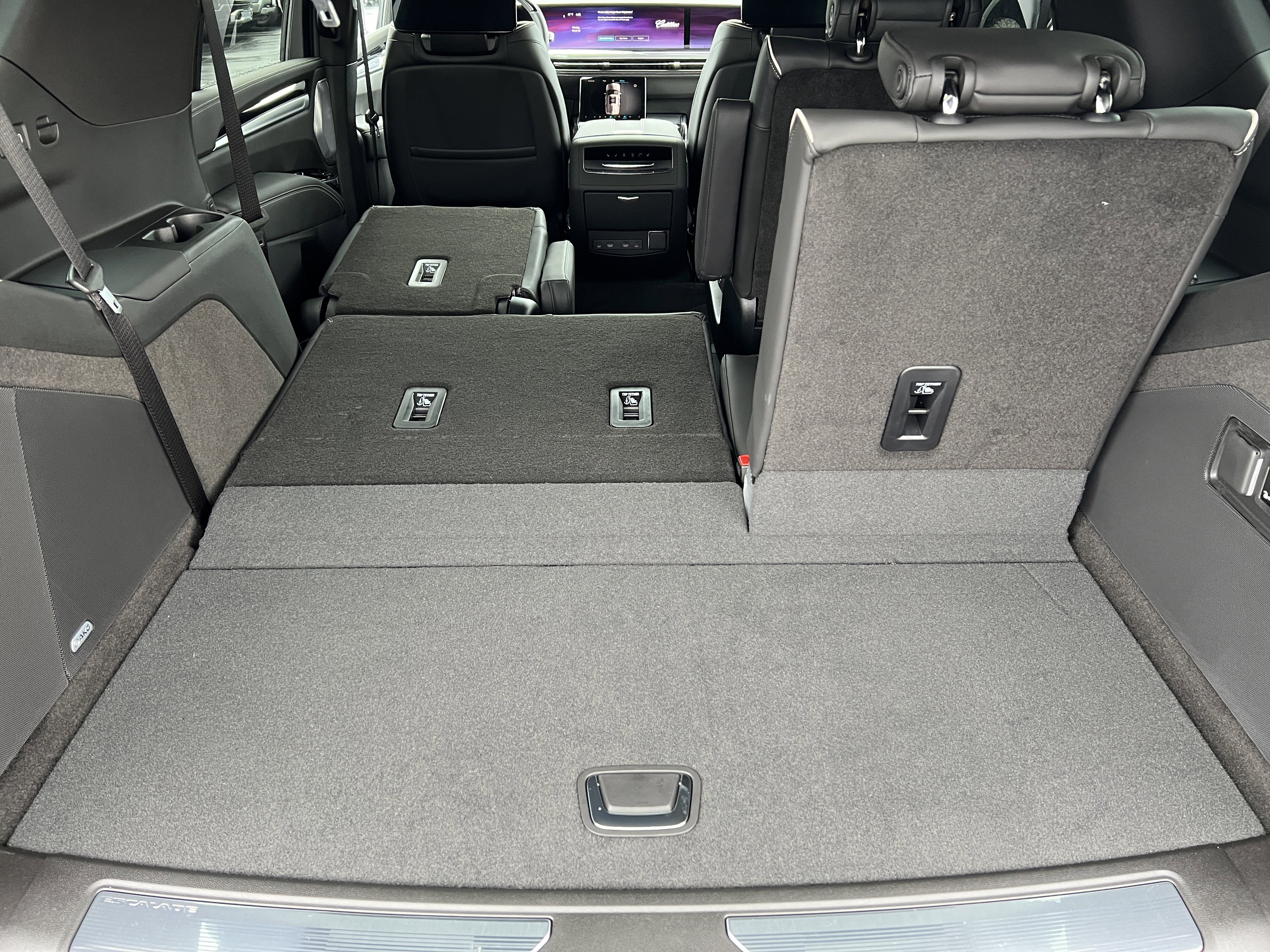 New 2026 Cadillac Escalade Sport w/ Touring Package image 19