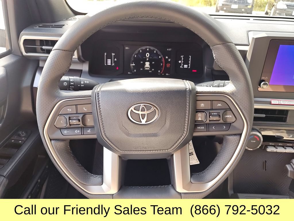 New 2026 Toyota 4Runner SR5 AWD/4WD image 14