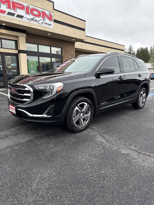 Used 2021 GMC Terrain SLT AWD/4WD image 1