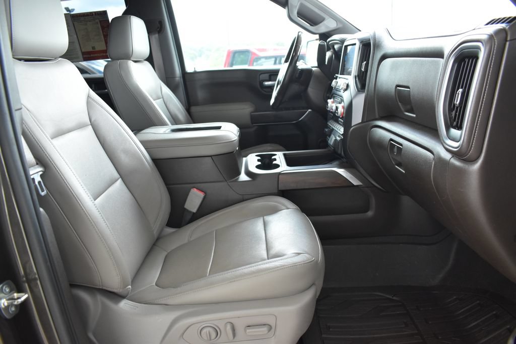 Used 2019 GMC Sierra 1500 SLT w/ SLT Premium Plus Package AWD/4WD image 4