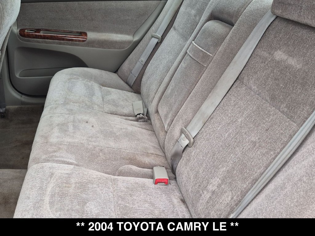 Used 2004 Toyota Camry LE w/ Limited Edition Pkg FWD image 3