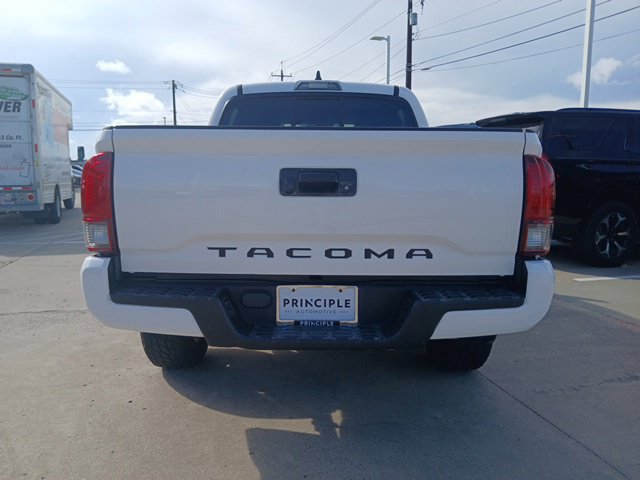 Used 2021 Toyota Tacoma SR w/ SR Convenience Package RWD image 8