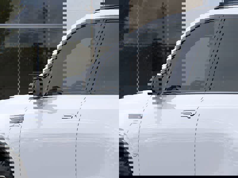 New 2026 Cadillac Vistiq Sport image 12