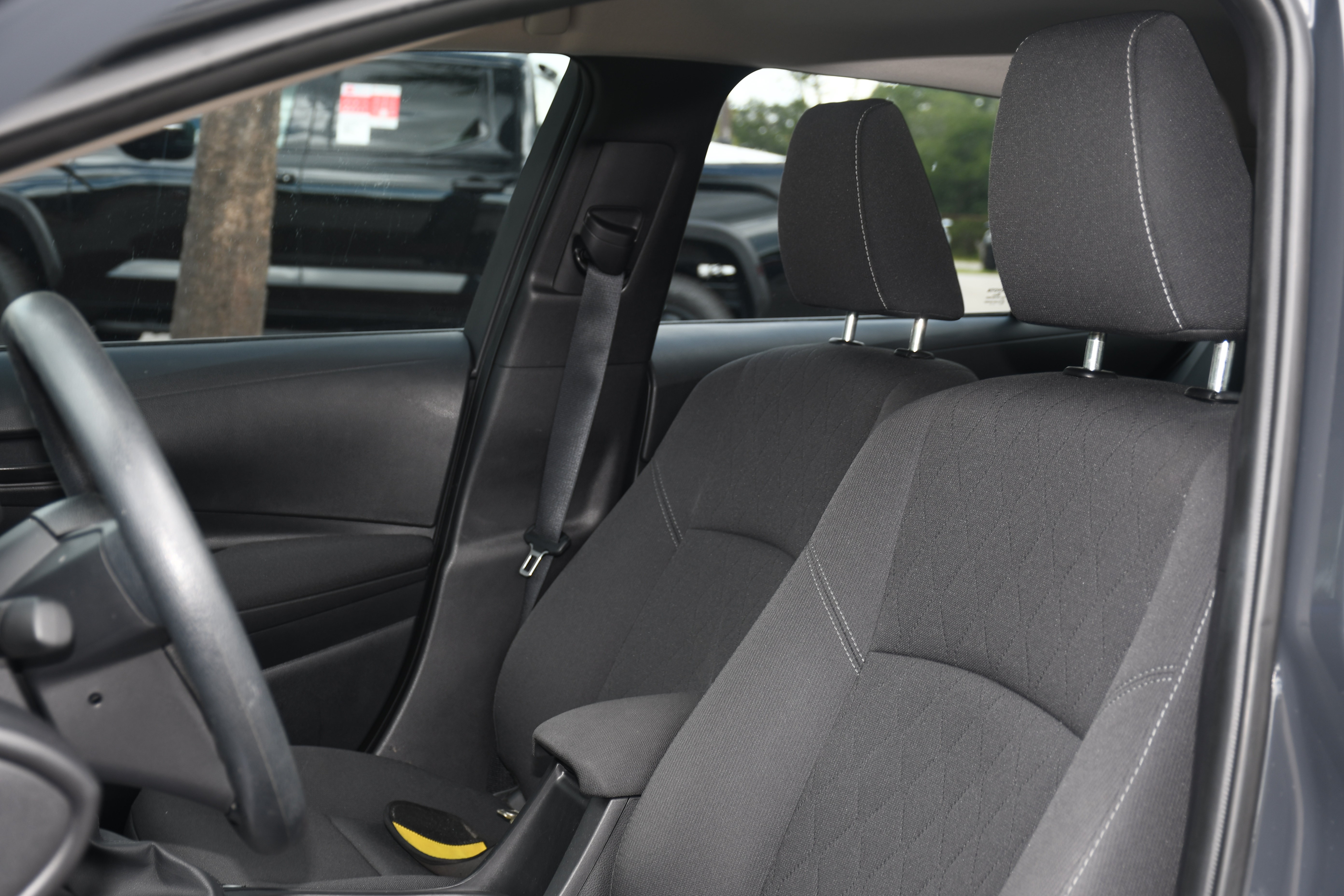 Certified 2025 Toyota Corolla LE w/ Convenience Package FWD image 11