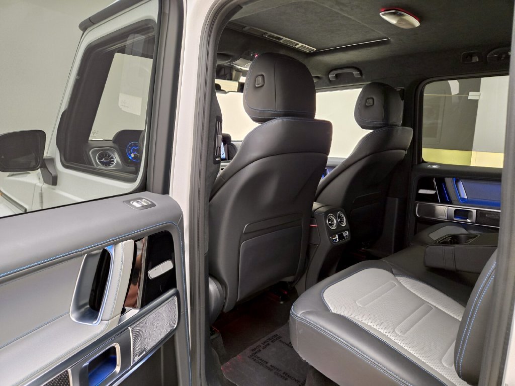 Used 2025 Mercedes-Benz G 580 w/ EQ Technology image 18