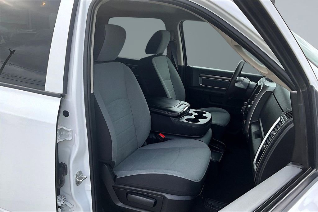 Used 2023 RAM 1500 Classic SLT w/ Electronics Group image 31