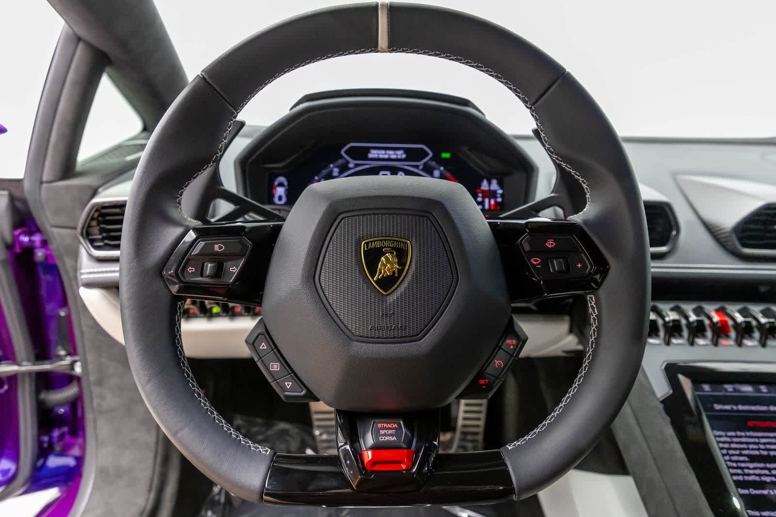 Used 2024 Lamborghini Huracan Tecnica RWD image 15