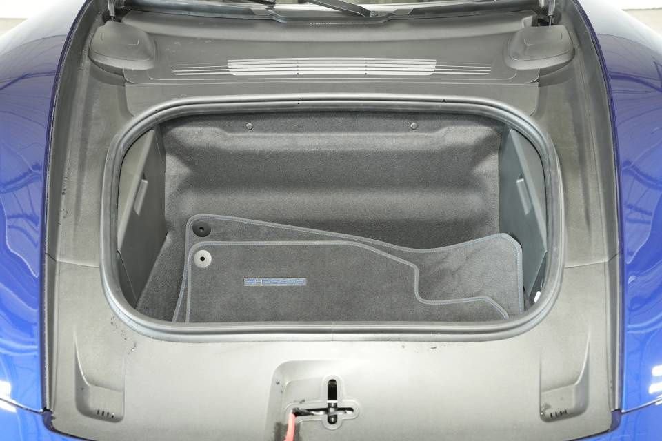 Certified 2026 Porsche 911 Carrera T image 31