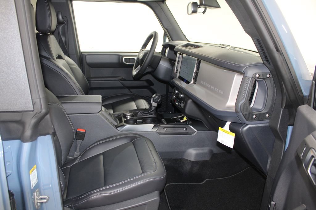 New 2025 Ford Bronco Outer Banks image 28