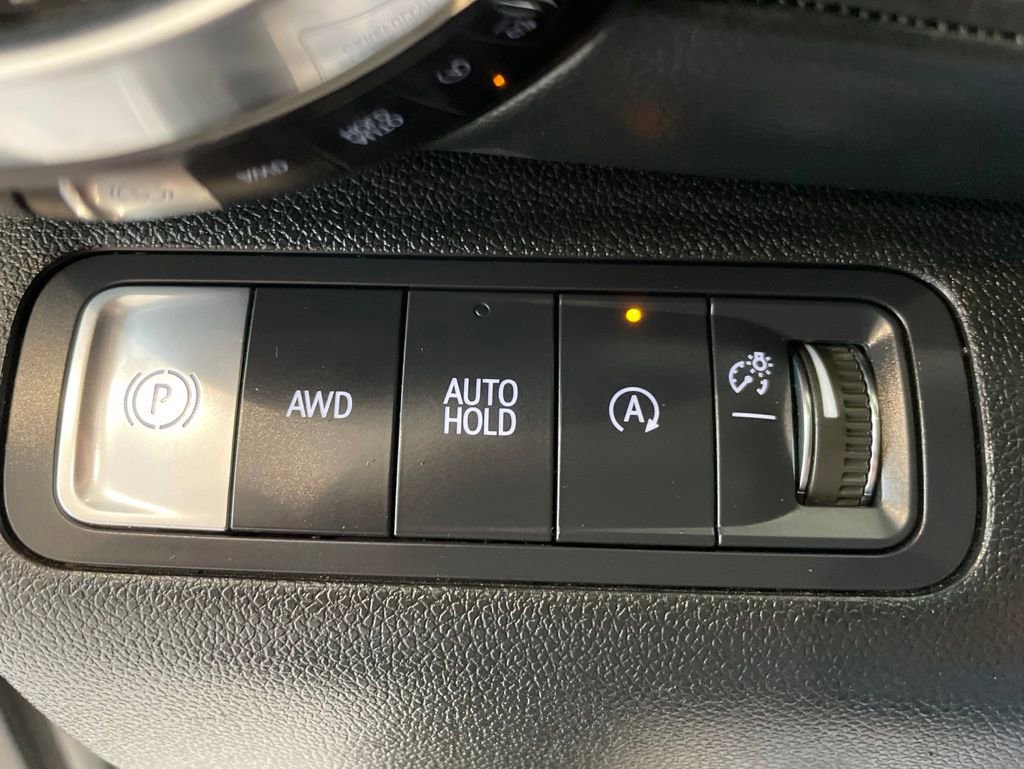 Used 2025 Chevrolet Equinox LT AWD/4WD image 12