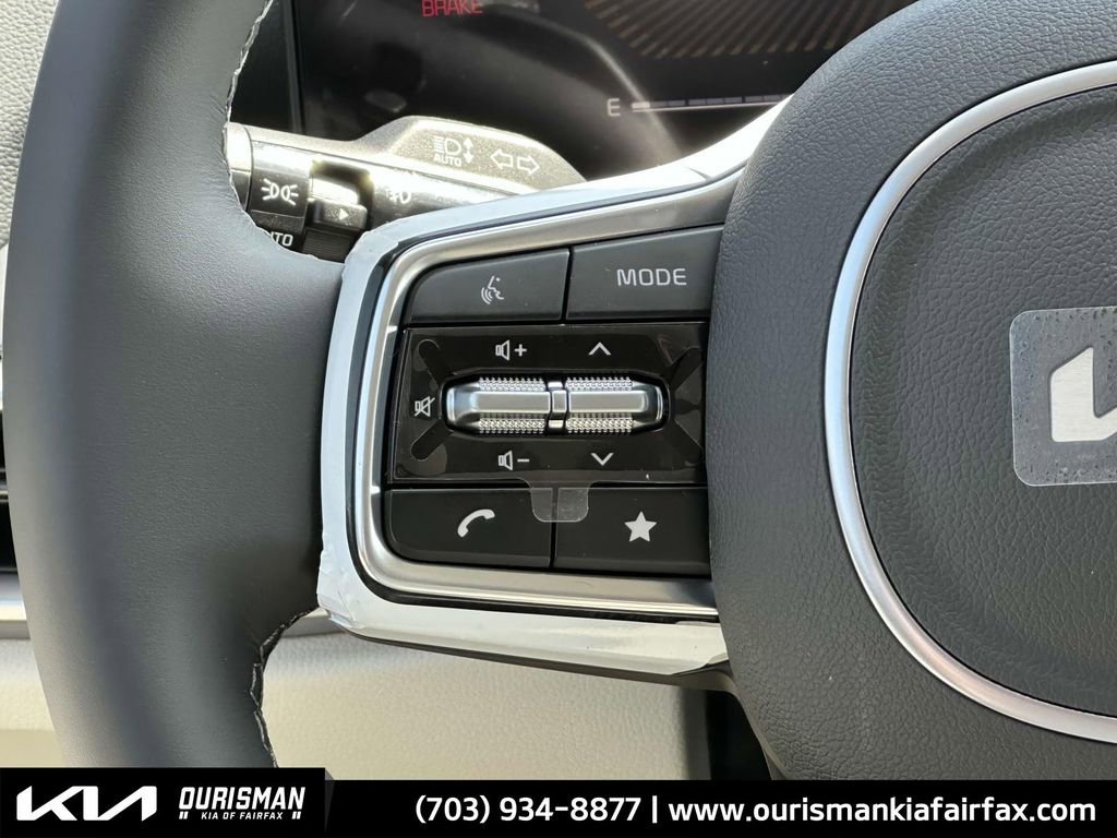 New 2025 Kia Sorento EX image 15