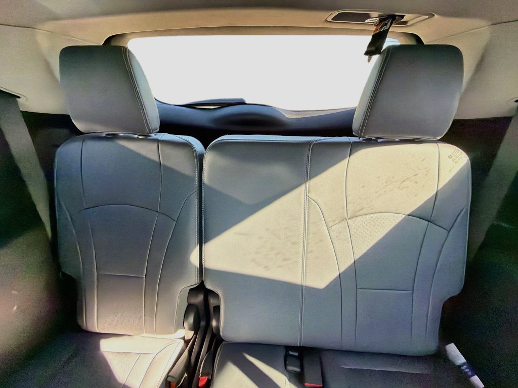 Used 2018 Buick Enclave Premium AWD/4WD image 11