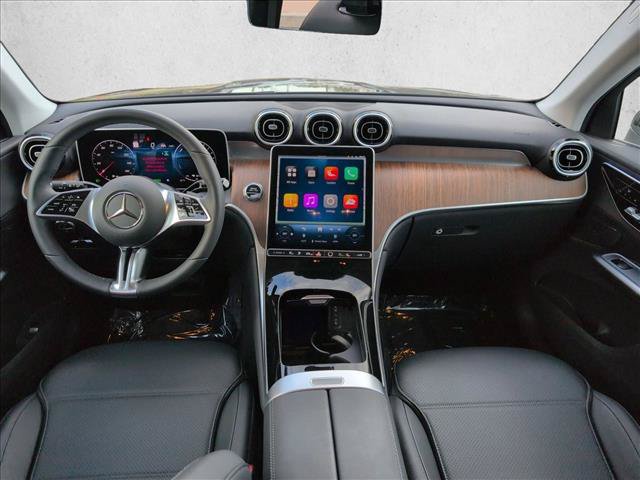 Certified 2025 Mercedes-Benz GLC 350e 4MATIC image 18