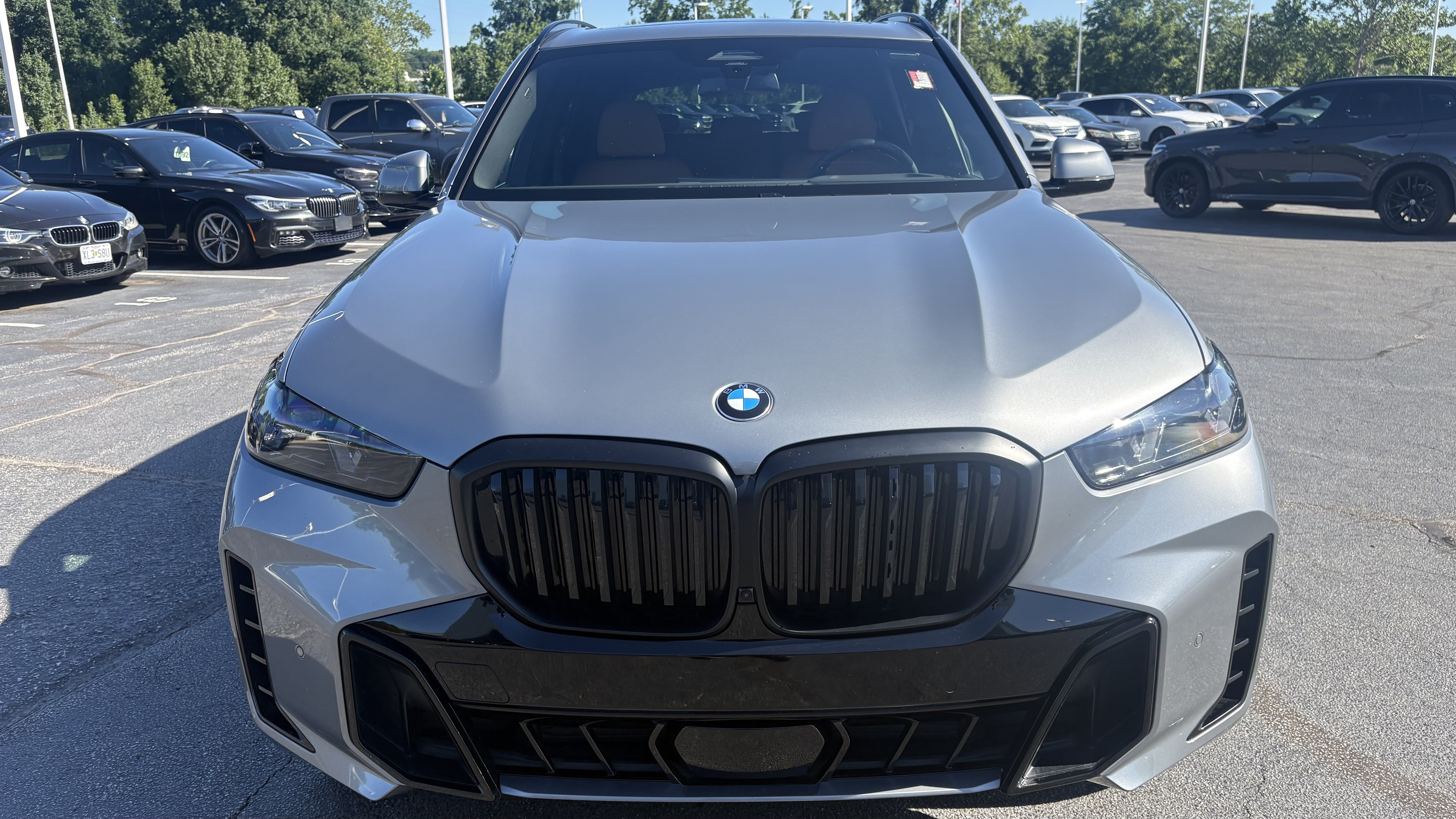 Used 2026 BMW X5 xDrive40i AWD/4WD image 3