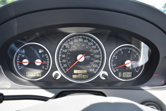 Used 2005 Chrysler Crossfire Limited RWD image 19