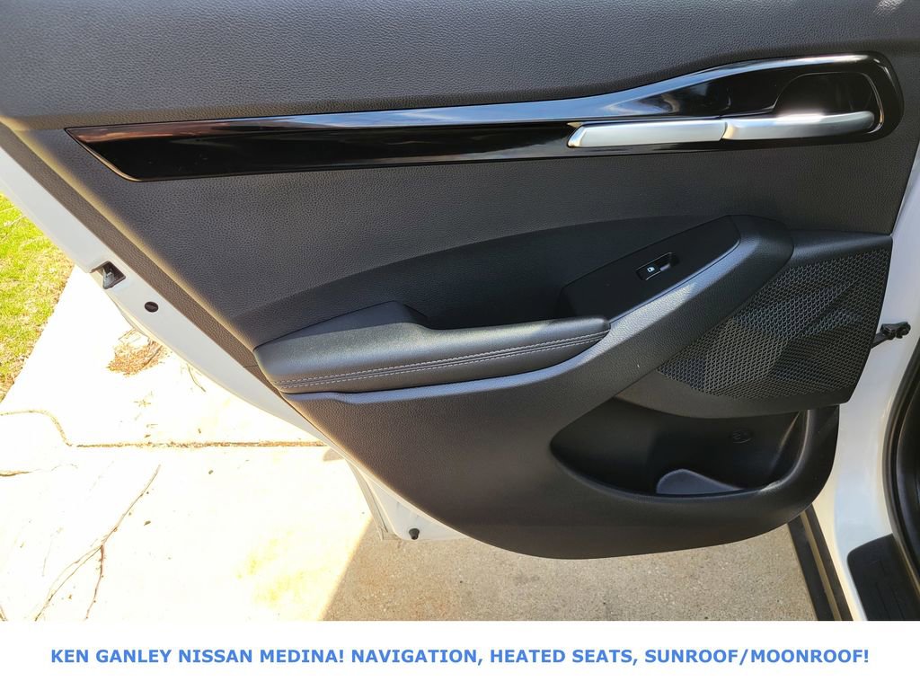 Used 2024 Kia Seltos EX image 44