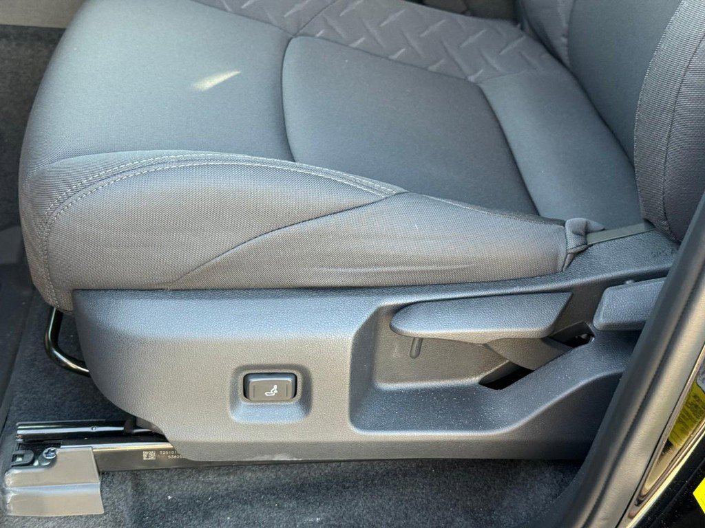 New 2025 Toyota Tacoma SR5 image 15