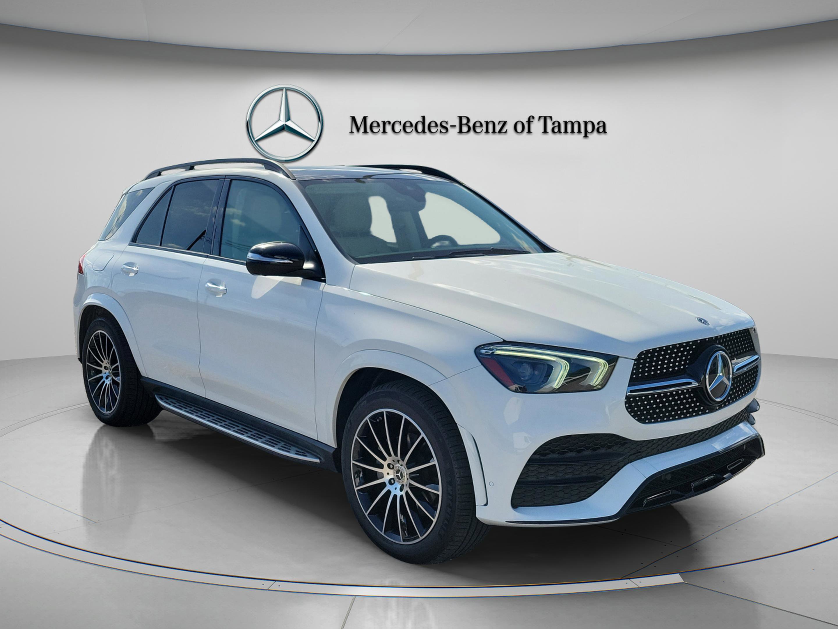 Used 2023 Mercedes-Benz GLE 350 4MATIC image 4