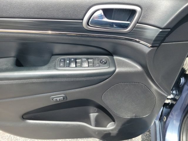 Used 2020 Jeep Grand Cherokee Limited X AWD/4WD image 35