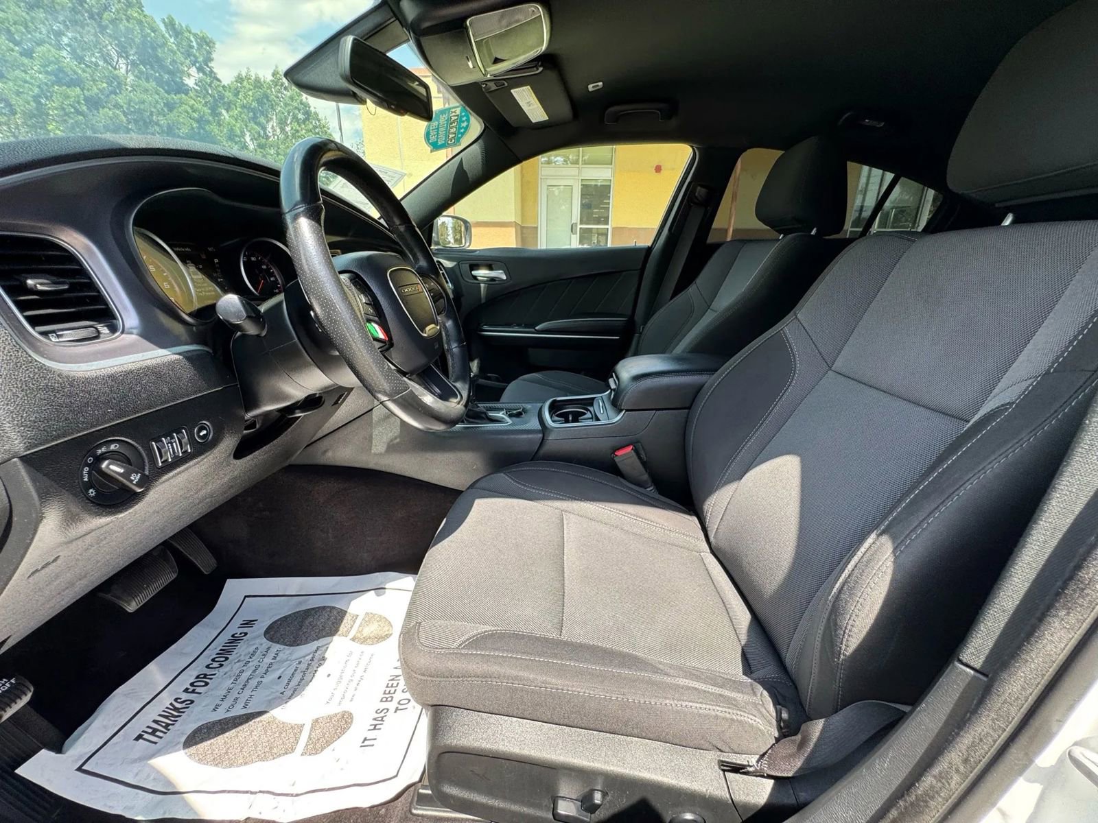 Used 2019 Dodge Charger SXT AWD/4WD image 21
