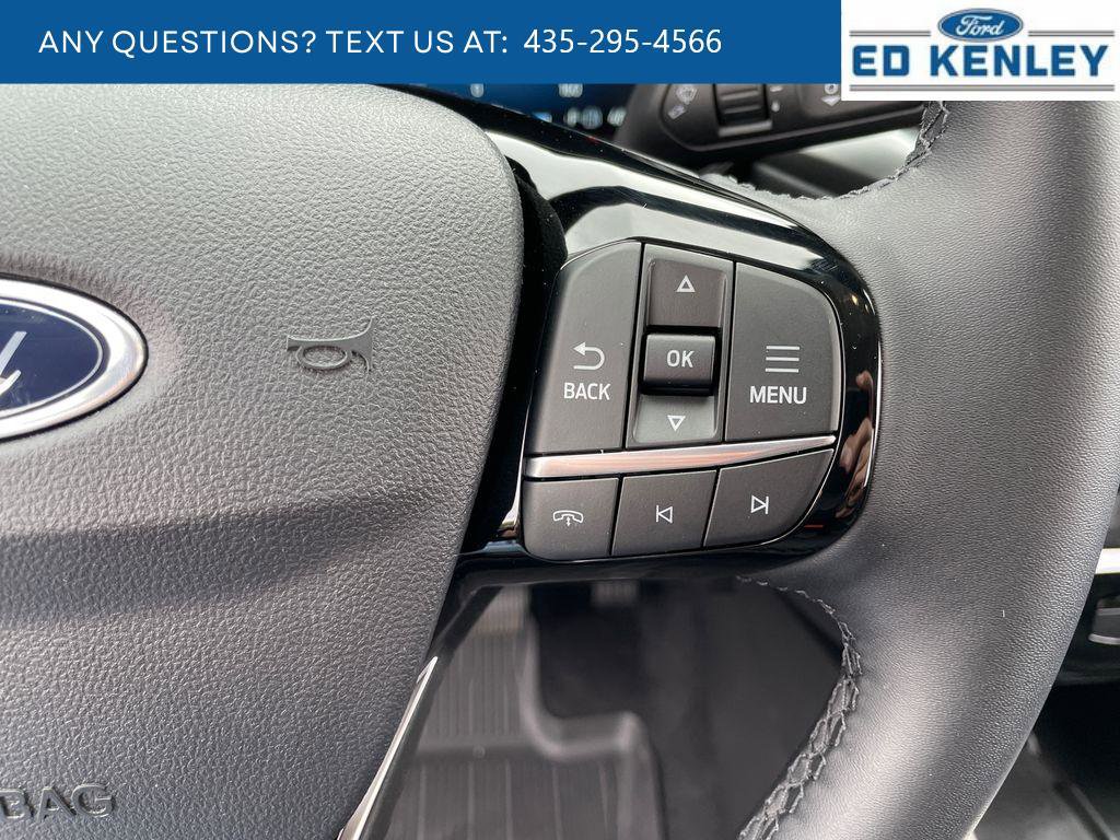 Used 2025 Ford Escape Active w/ Active Premium Tech Pack image 14