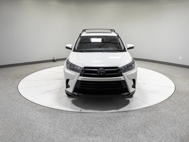 Used 2019 Toyota Highlander SE AWD/4WD image 31