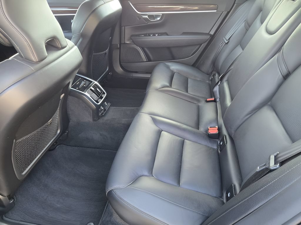 Used 2020 Volvo S90 T6 Momentum AWD/4WD image 30