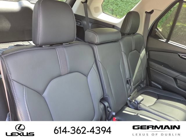 Used 2025 Honda Pilot Touring image 32