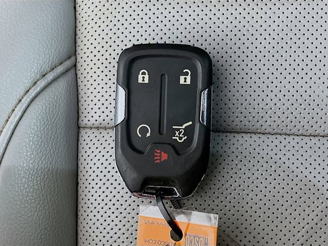 Used 2022 GMC Acadia SLT w/ Technology Package AWD/4WD image 32