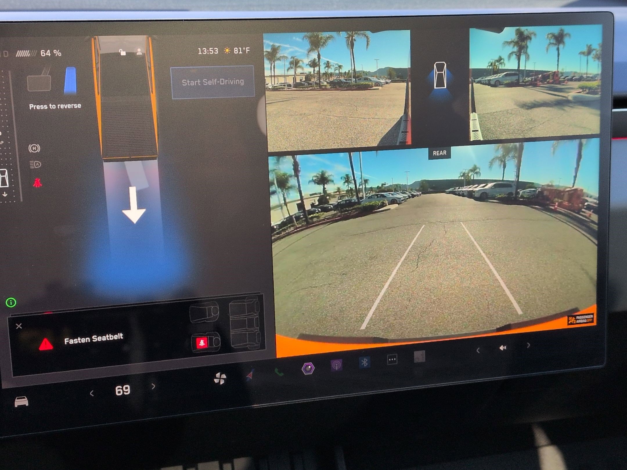 Used 2025 Tesla Cybertruck AWD Crew Cab image 24