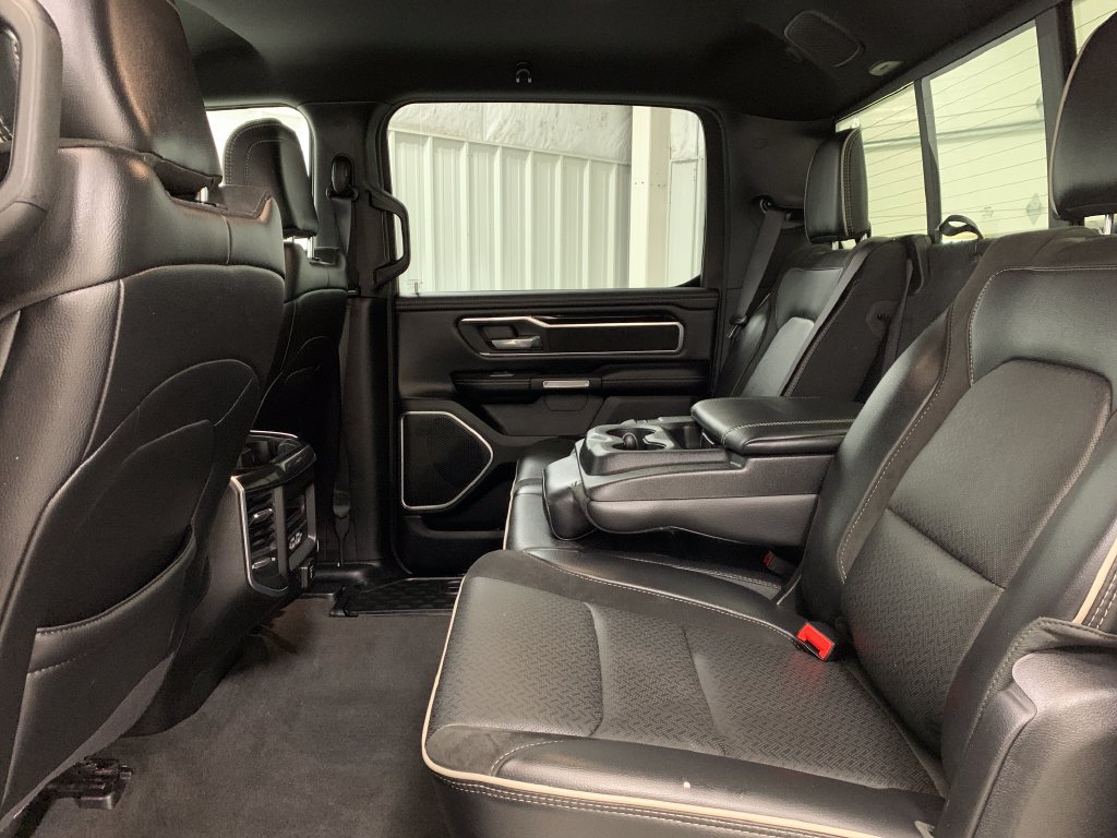 Used 2020 RAM 1500 Laramie w/ Sport Appearance Package AWD/4WD image 17