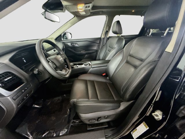 Used 2025 Nissan Rogue SL w/ SL Premium Package AWD/4WD image 21