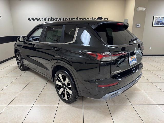 New 2026 Mitsubishi Outlander SE FWD image 4