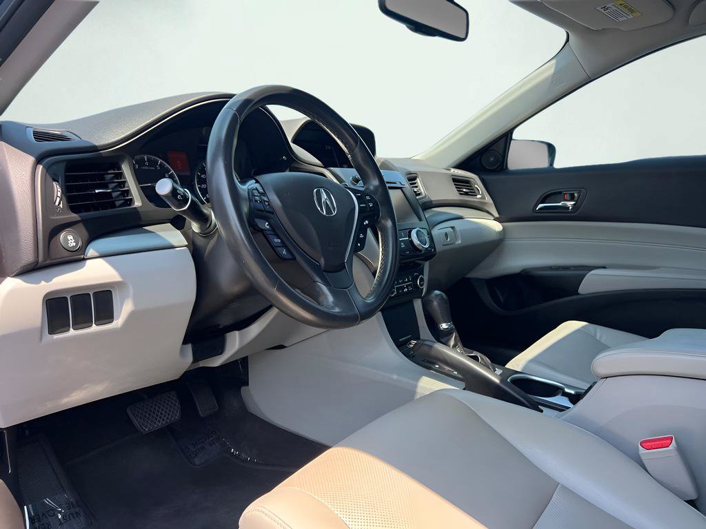 Used 2016 Acura ILX FWD image 37