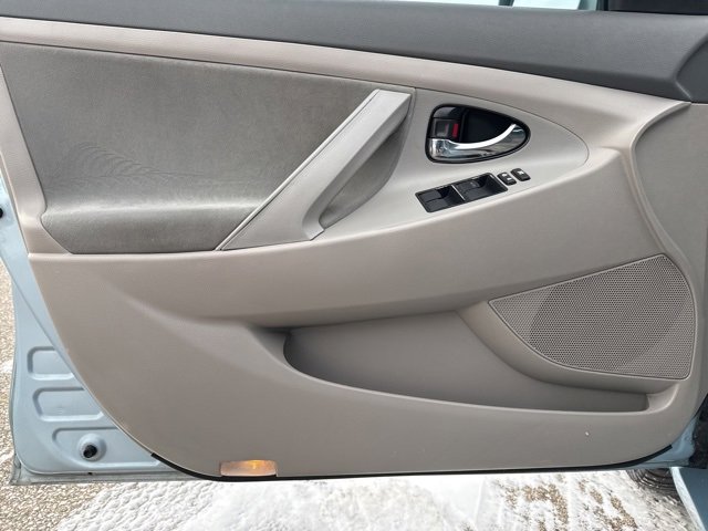 Used 2009 Toyota Camry image 12