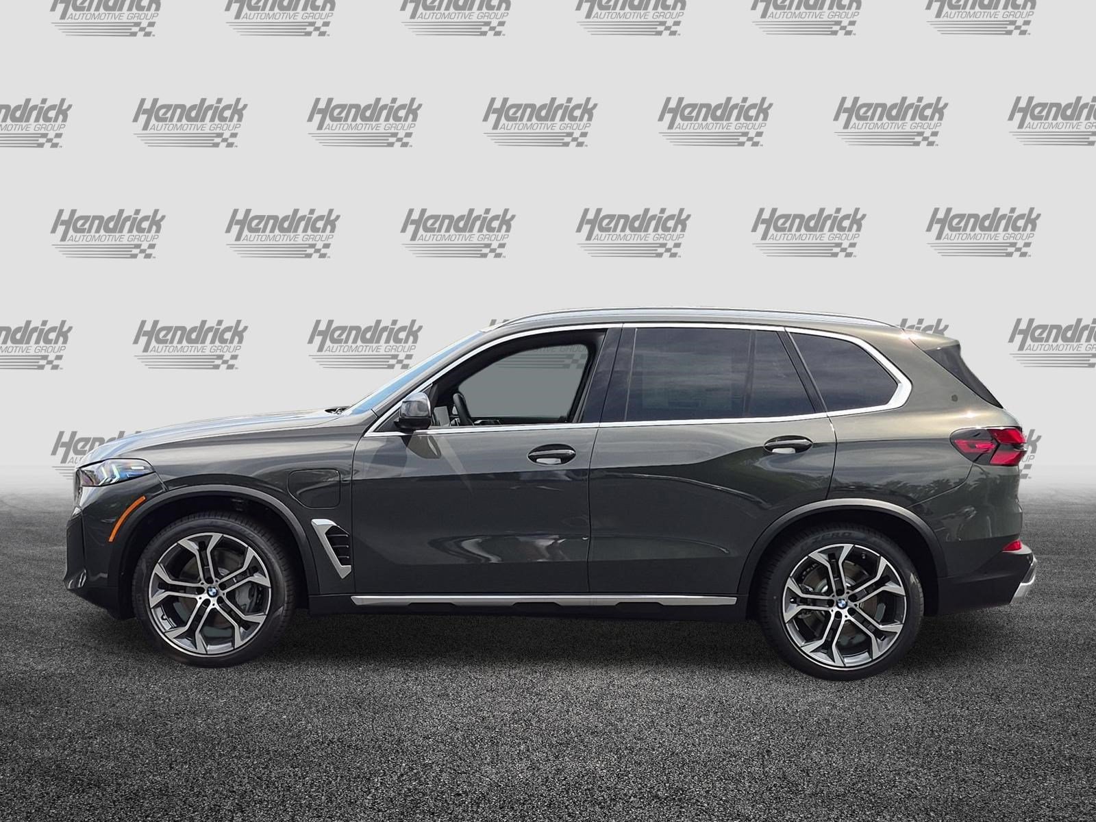 New 2026 BMW X5 xDrive50e AWD/4WD image 7