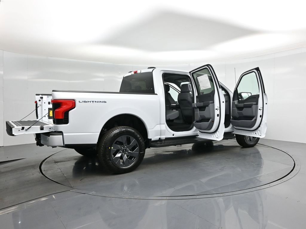 New 2025 Ford F150 Lightning Flash image 5