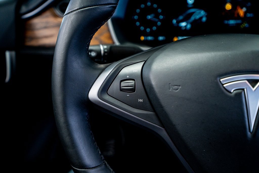 Used 2019 Tesla Model S AWD image 41