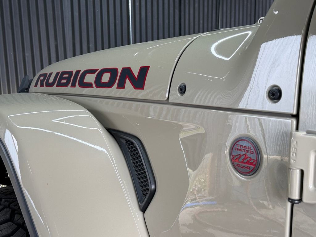 Used 2020 Jeep Gladiator Rubicon AWD/4WD image 34