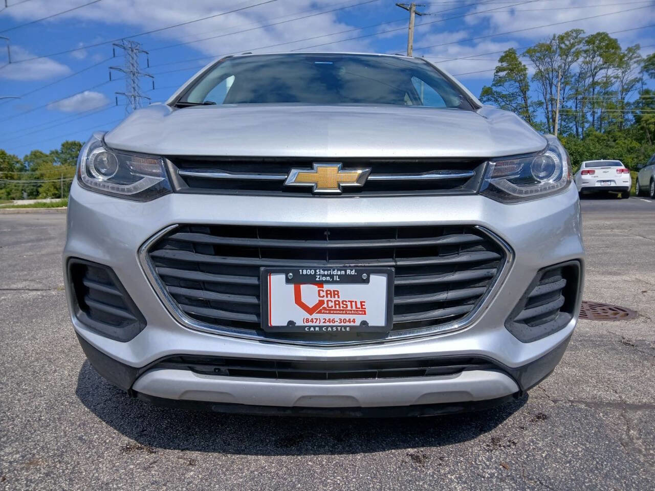 Used 2020 Chevrolet Trax LT w/ LT Convenience Package image 2