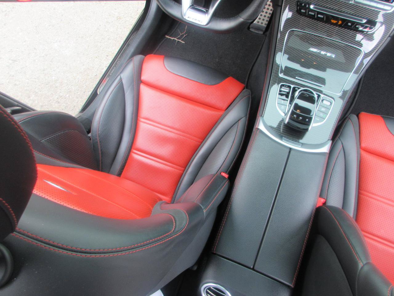 Used 2019 Mercedes-Benz GLC 63 AMG 4MATIC image 17