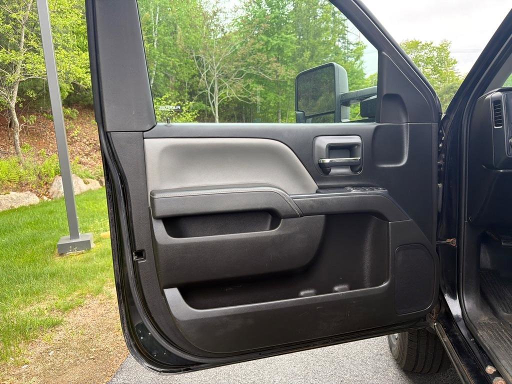 Used 2015 GMC Sierra 3500 4x4 Regular Cab w/ Sierra Convenience Package image 12